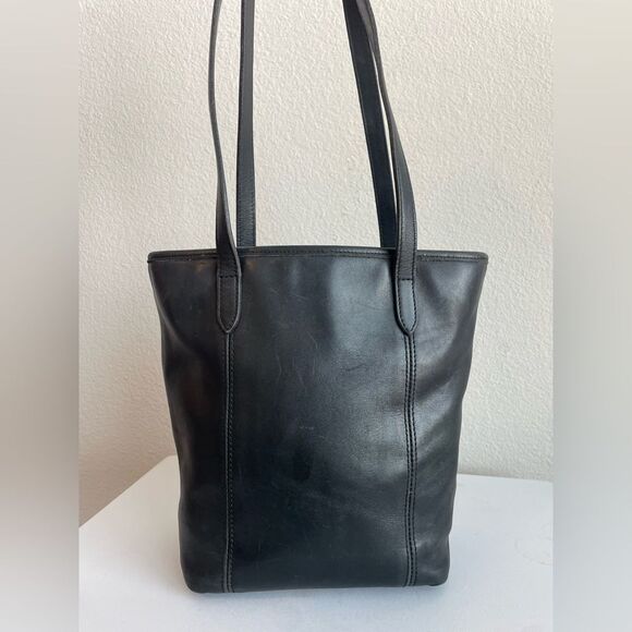 COACH Black Vintage Y2K Magazine Tote Shoulder Bag 9077 - Picture 1 of 10